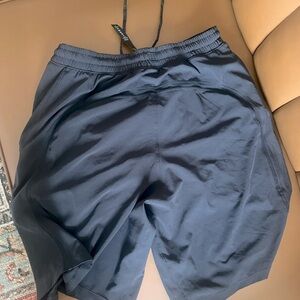 Lululemon PaceBreaker shorts lined 7”